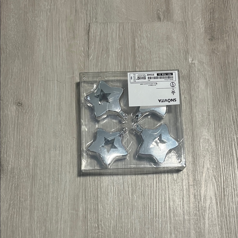 Silver Star-Shaped‎ Ornament